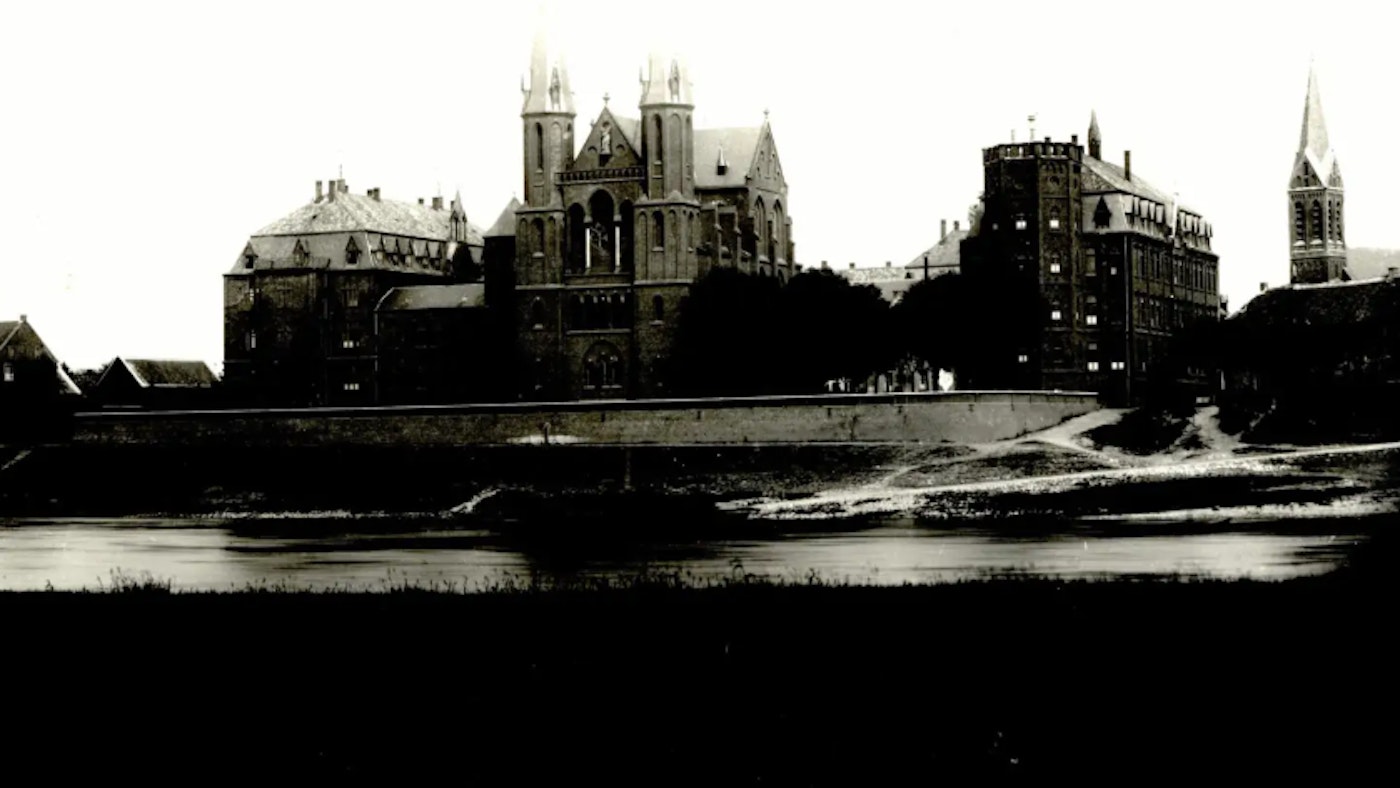 LOCATIE Het Missiehuis vroeger WEB BO Ei