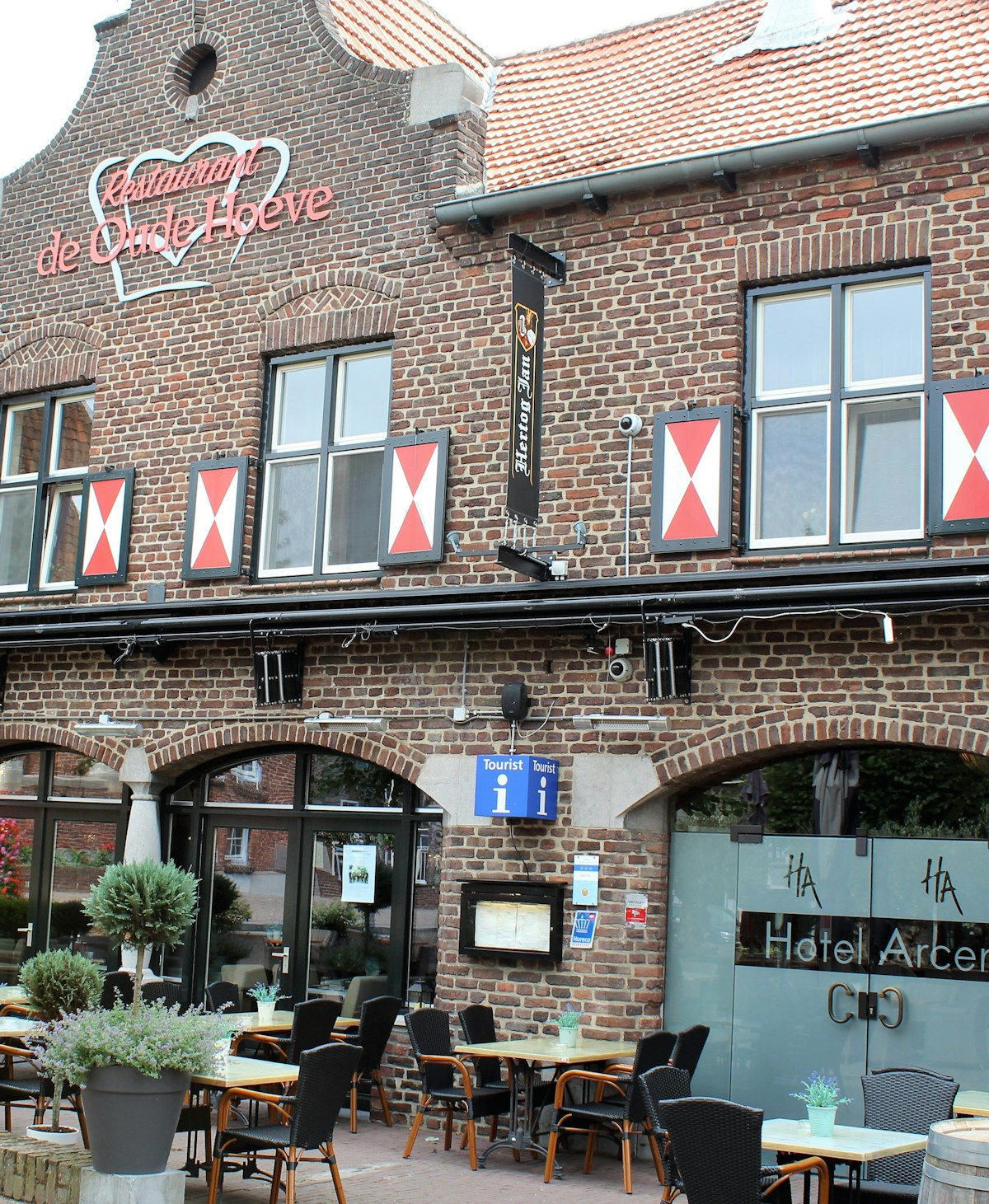 LOCATIE Hotel Restaurant Arcen