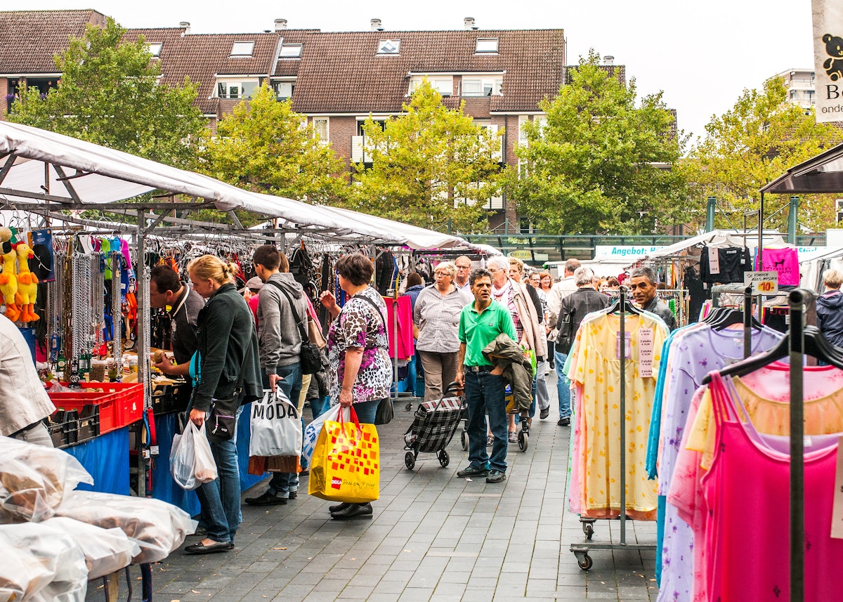 LOCATIE Markt Nolensplein WEB 08