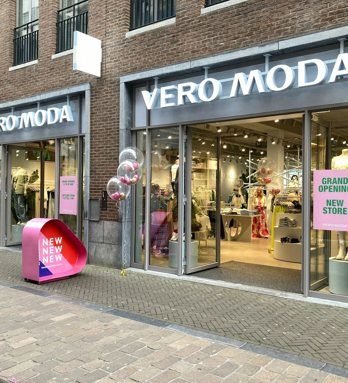 LOCATIE Vero Moda NEW