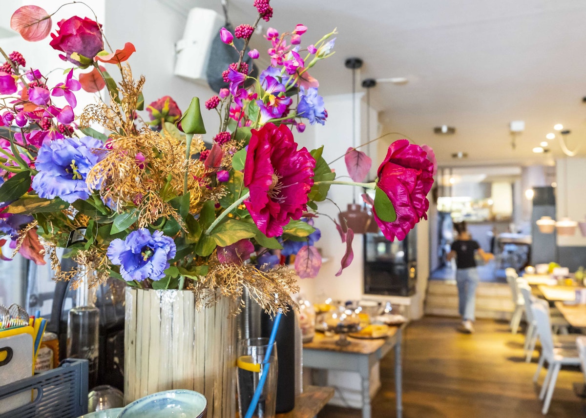 Milk and Cookies 04 min