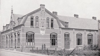 Placeholder for 01 12 027 1910 Volkshuis voor bouw Coöperatie HKT