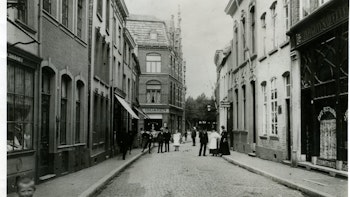 Placeholder for 01 1595 1