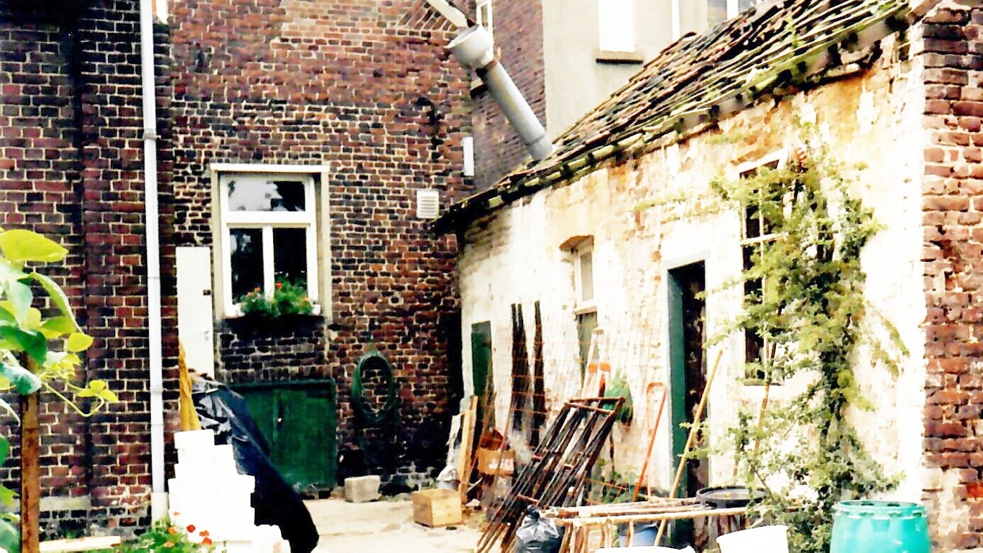 02 12 achterkant huis 1987 x