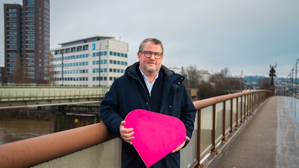 Placeholder for PORTRET Mark Theewen WEB Minted Media 2