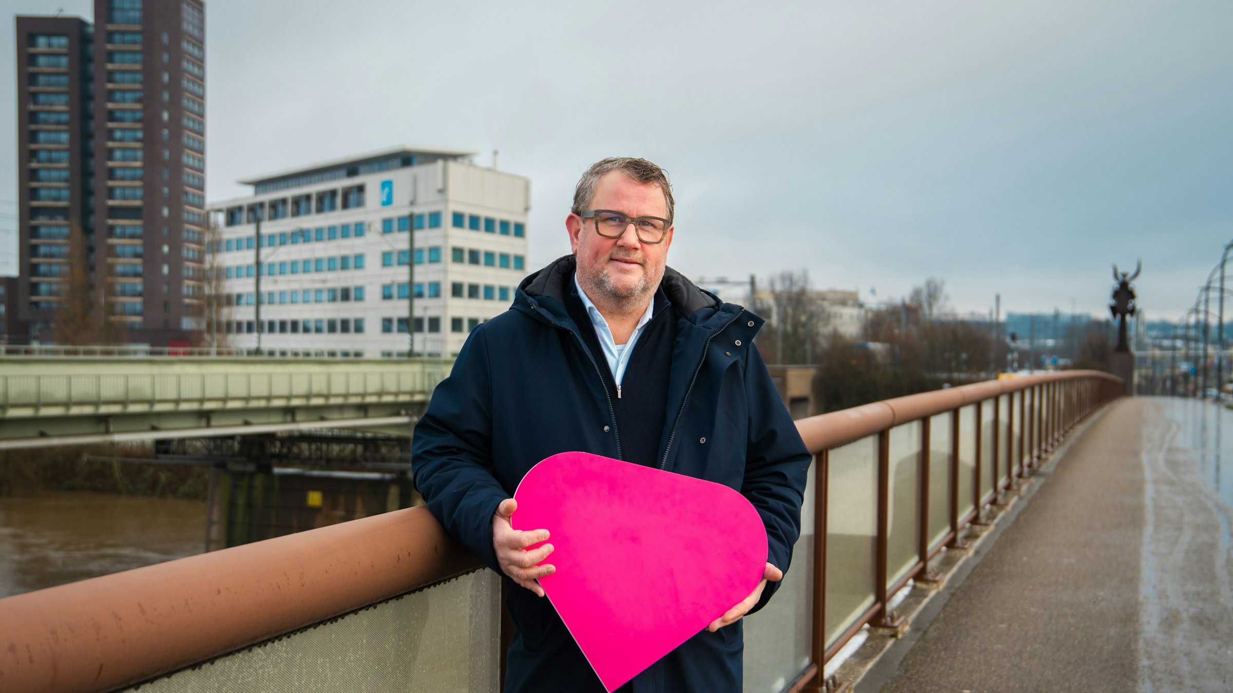 PORTRET Mark Theewen WEB Minted Media 2