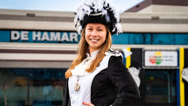 Placeholder for PORTRET Vastelaovend Kaela Peeters WEB Minted Media