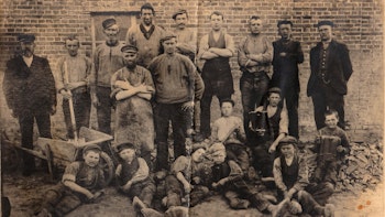 Placeholder for 12 11 190x Tegelen Frank Bouts 02 personeeel en opa Bouts ca