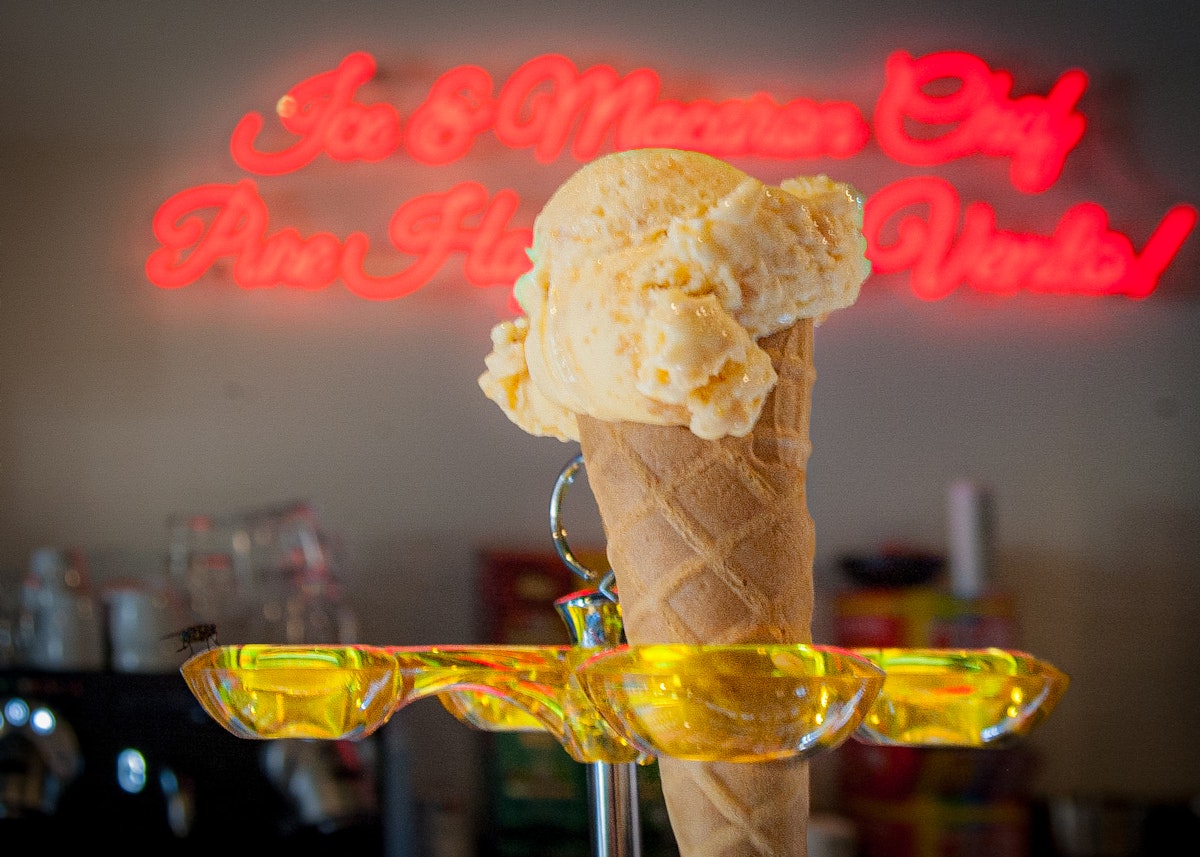 BLOG IJs Ice Macaron Chef Kruimelvlaai-ijs WEB Cyrille Berger