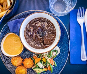 Placeholder for BLOG Lekker Venloos Zuurvlees WEB Cyrille Berger