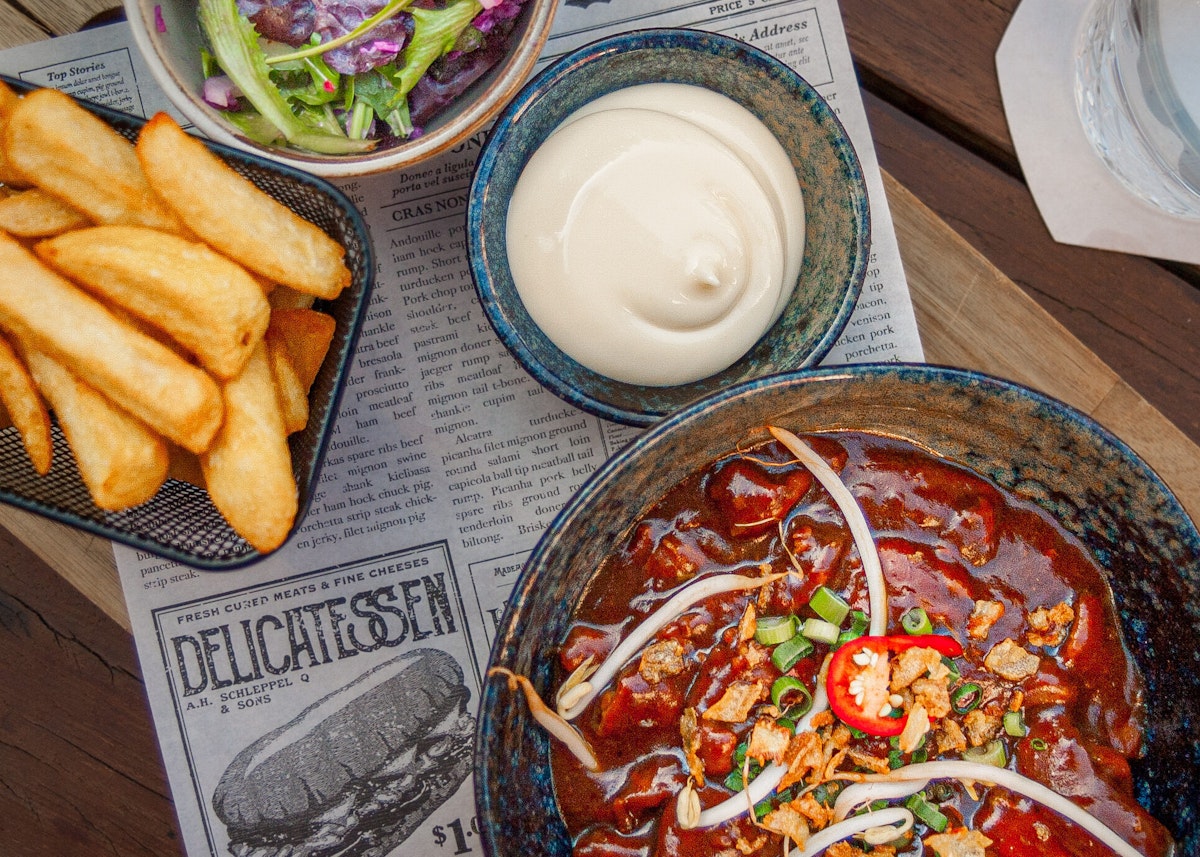 BLOG Lekker Venloos Zwarte Kip WEB Cyrille Berger