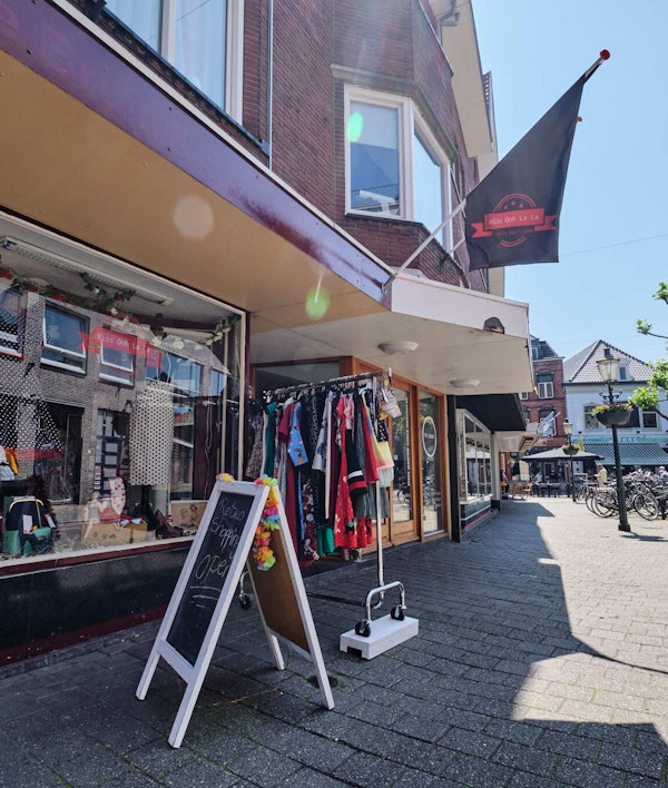 Placeholder for 2023 LOCATIE Miss Ooh La La WEB Thom Spierenburg 1