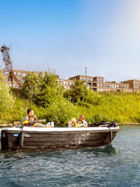 Placeholder for CAMPAGNE Maas Sloep Krijger Zomer 2025 WEB Zebra Fotostudio 212