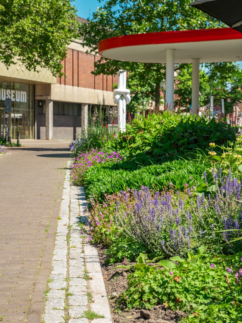 LENTE Museum van Bommel van Dam WEB Minted Media