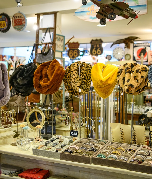 Placeholder for 2019 12 VP Jppls Z 17 A4