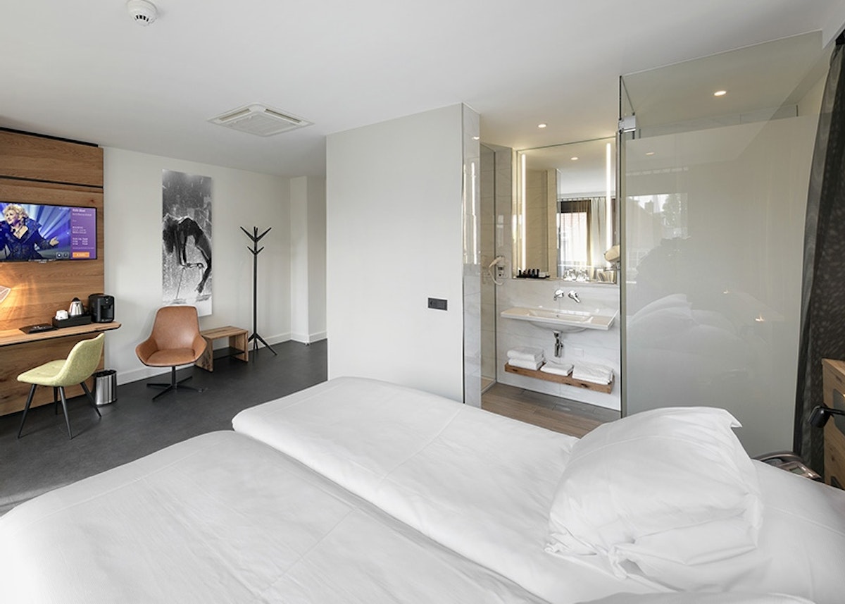 T Hotel 040517 011 T