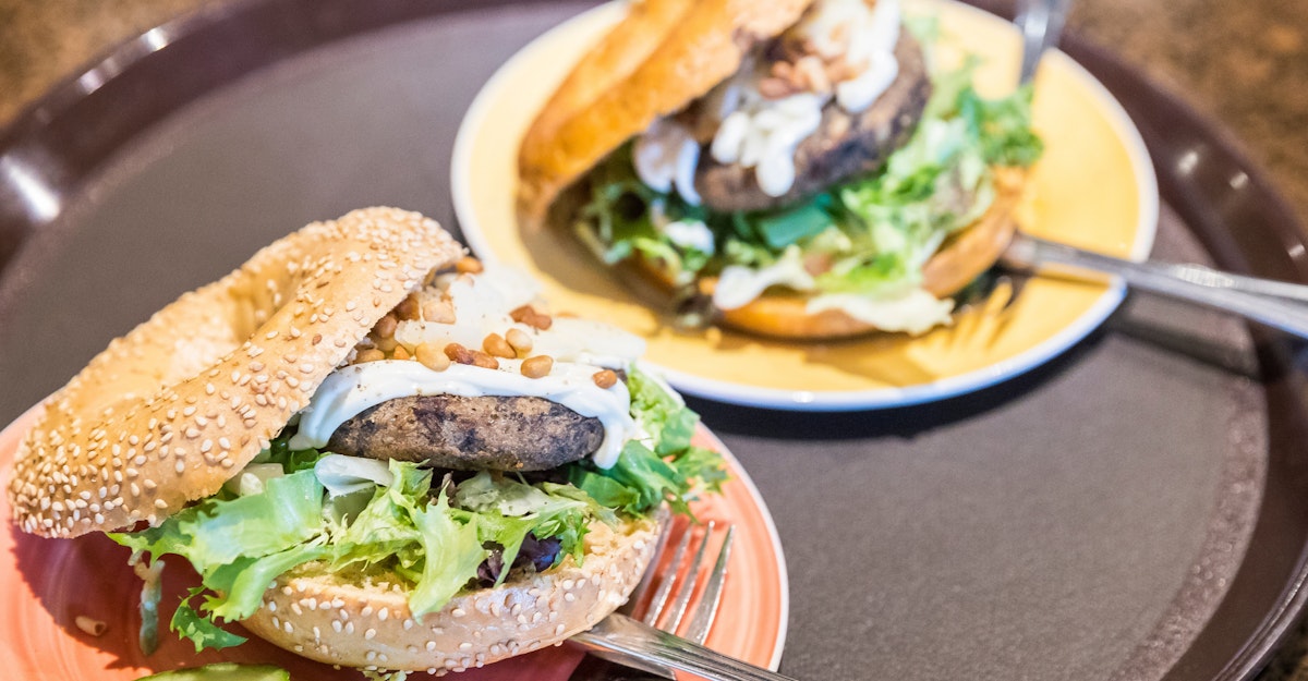 Winter lunch Bagels Beans