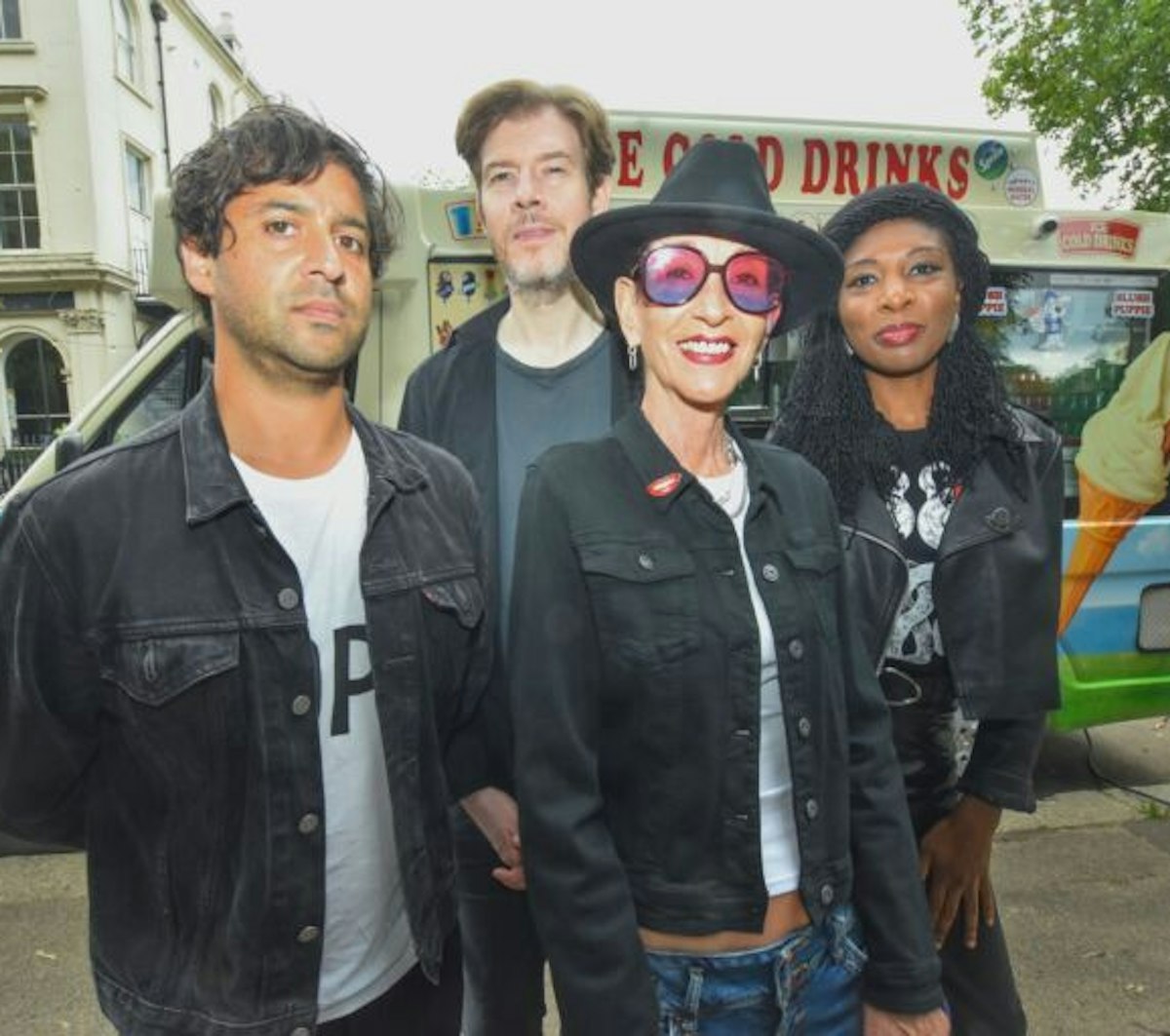 AU PAIRS 2025 Photo by Polly Hanks 768x512