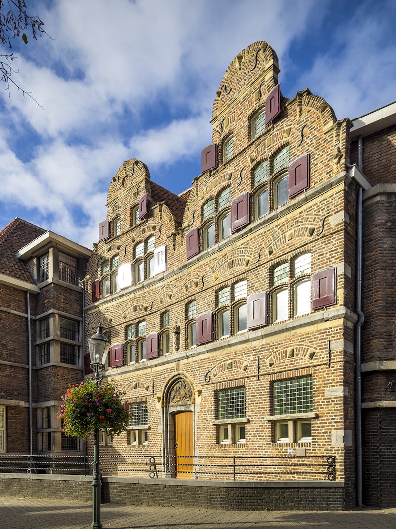 Ald Weishoes 041122 256