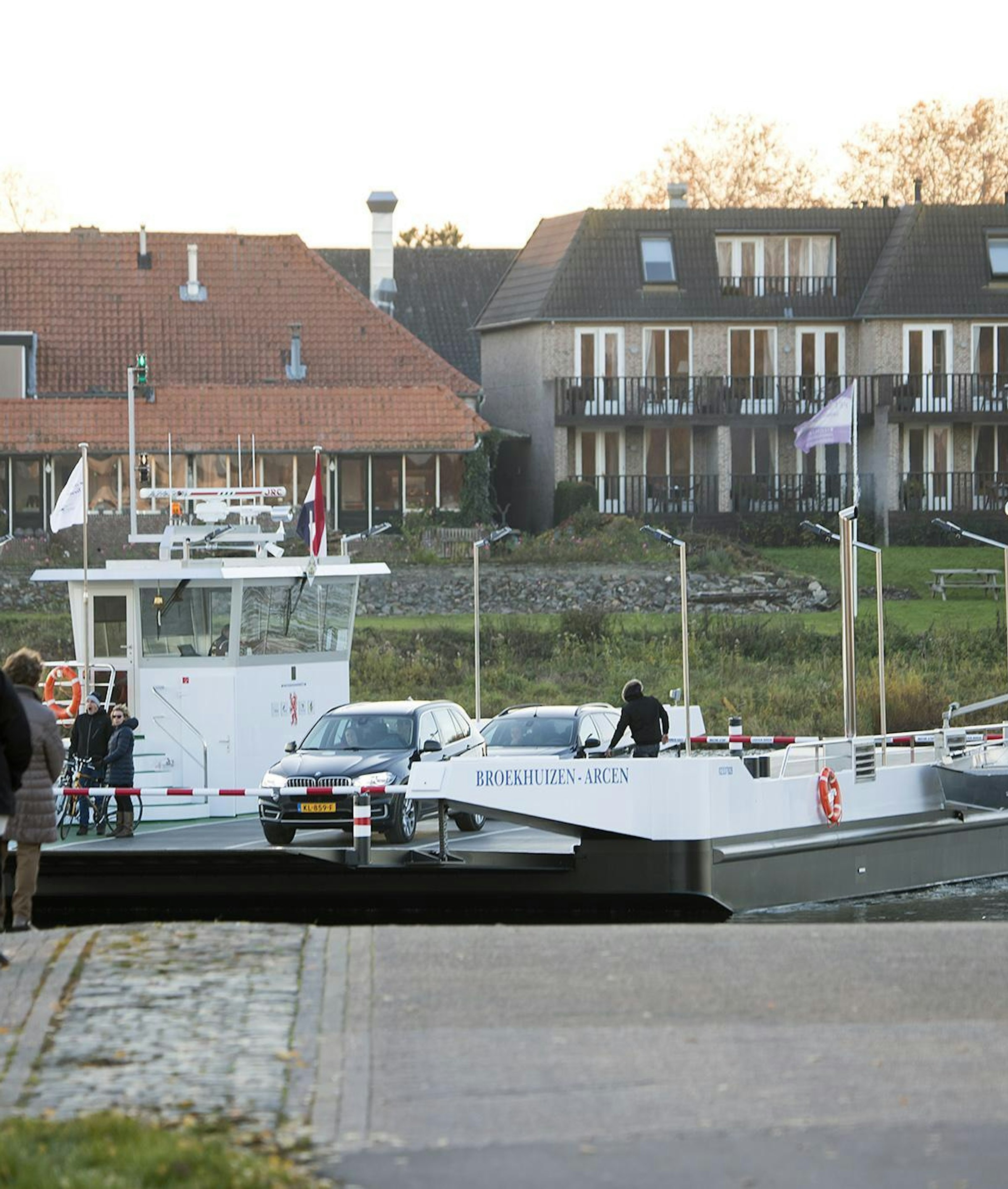 Broekhuizen Arcen 2000