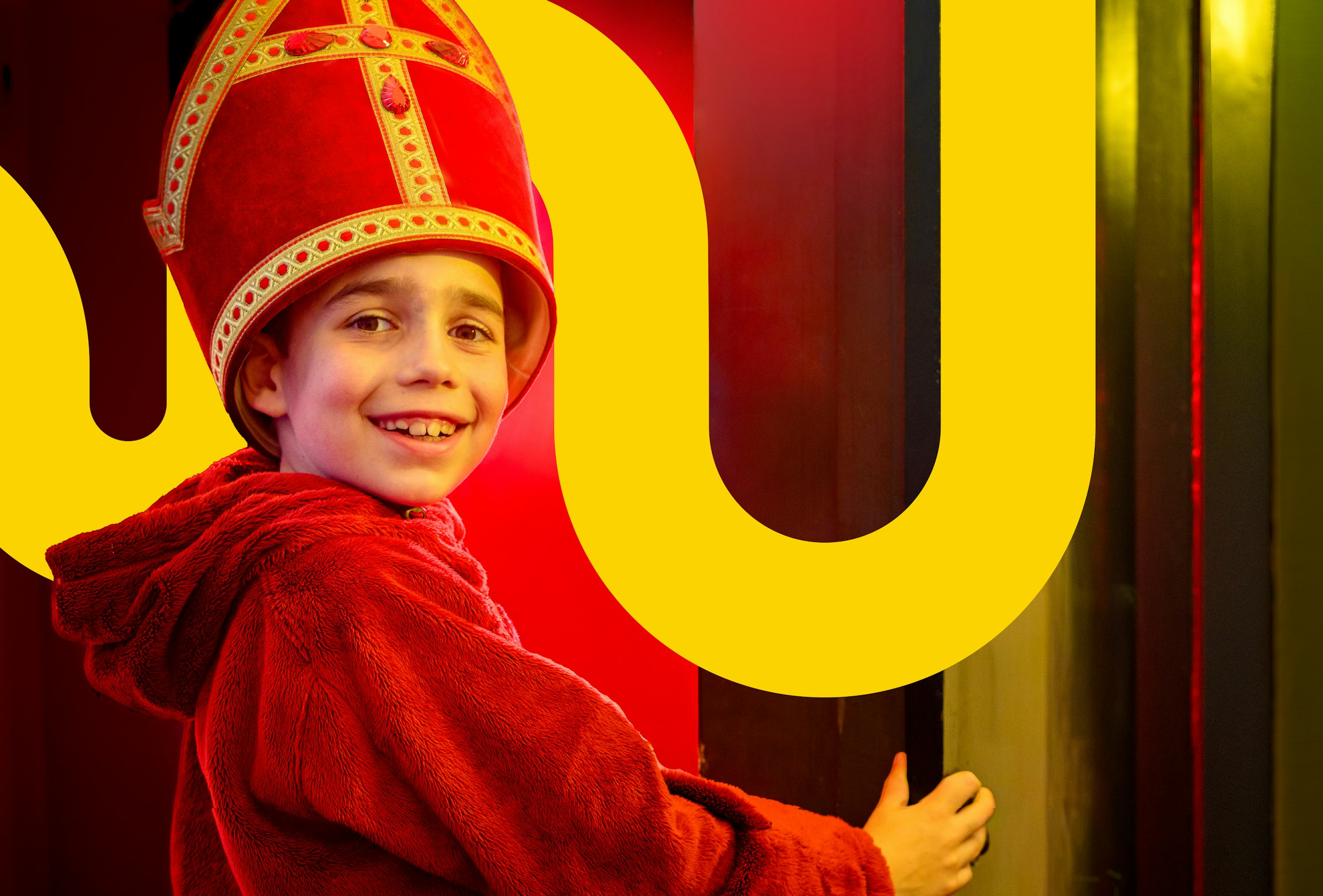 Het avontuur van super sint LIGGEND