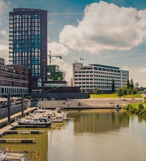 Placeholder for Maasboulevard header