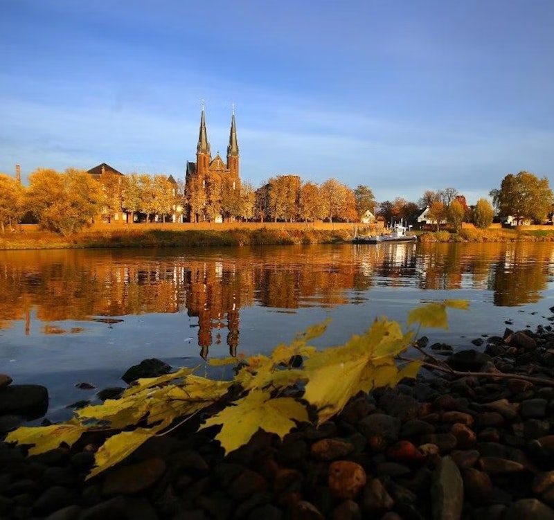Missiehuis in de herfst jpg