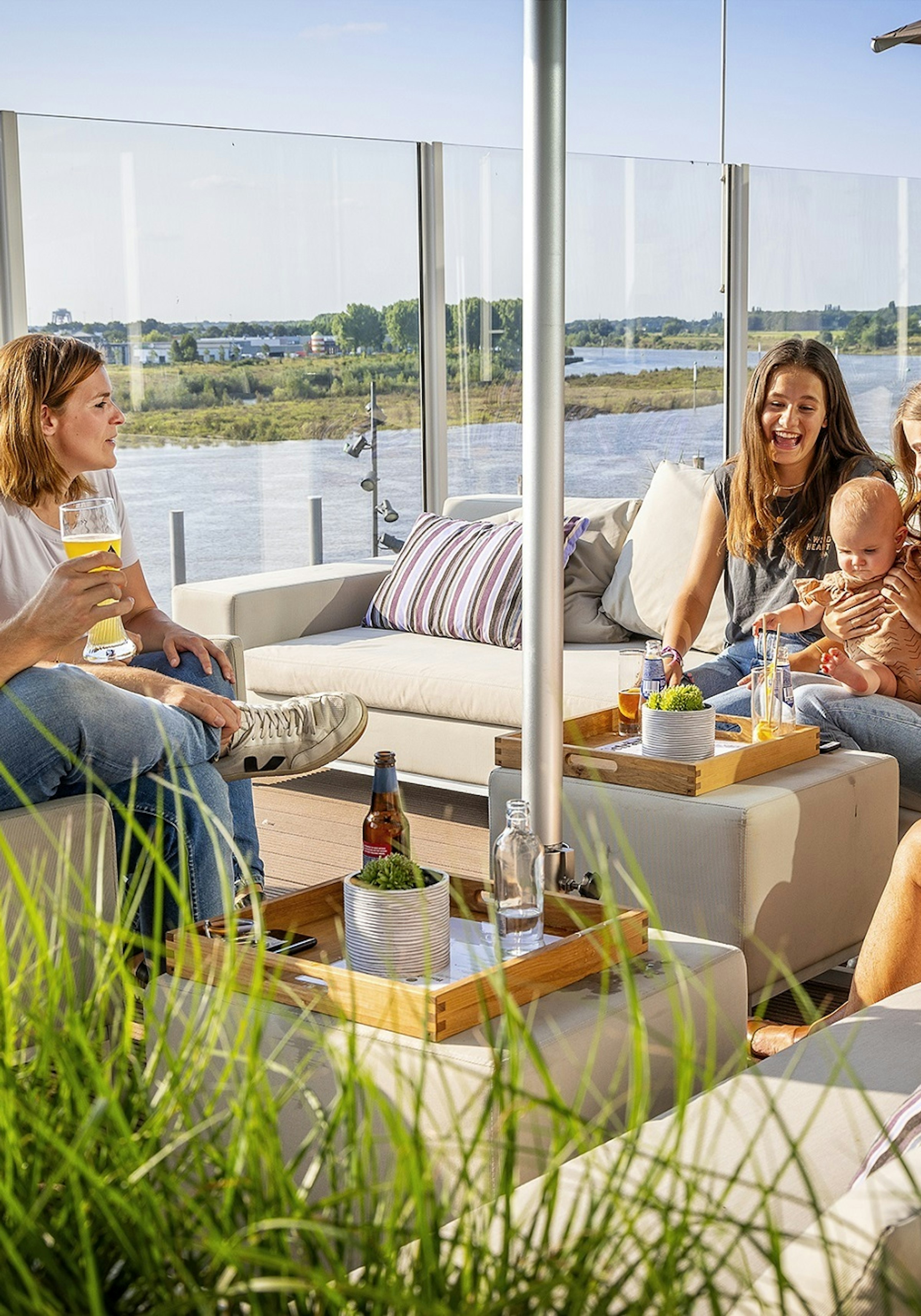 Venlo an der Maas Terrasse Cabillaud Venlo mit Aussicht auf die Maas