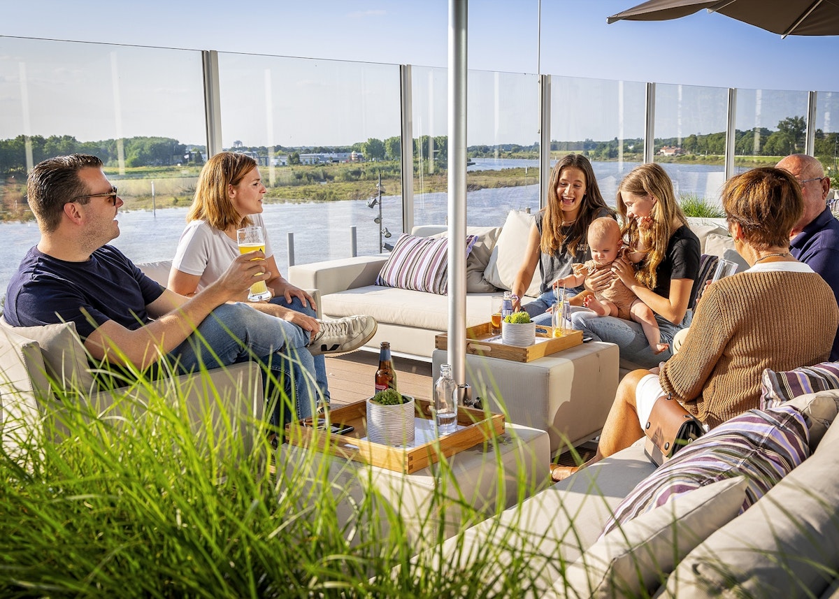 Venlo an der Maas Terrasse Cabillaud Venlo mit Aussicht auf die Maas