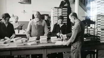 Placeholder for Boekbinderij SVD Steyl 3 Uit familiealbum van Jeu Denessen Bongerdstraat nu Pst Freybeuterstraat 18