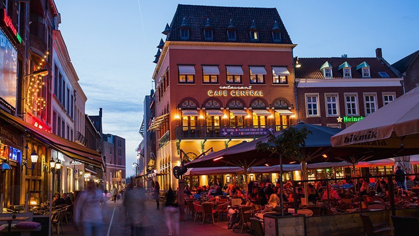 Cafe Central thumbnail