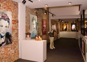 Placeholder for Thumbnail luna art